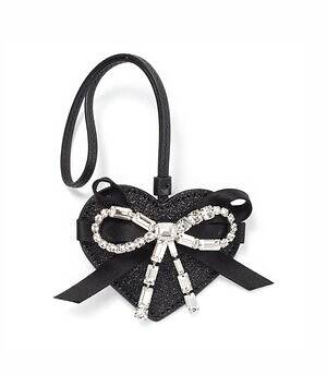 ジミー チュウ“まるで宝石”クリスタル付きサテンパンプス＆バッグ、花型ジュエリーも｜写真13