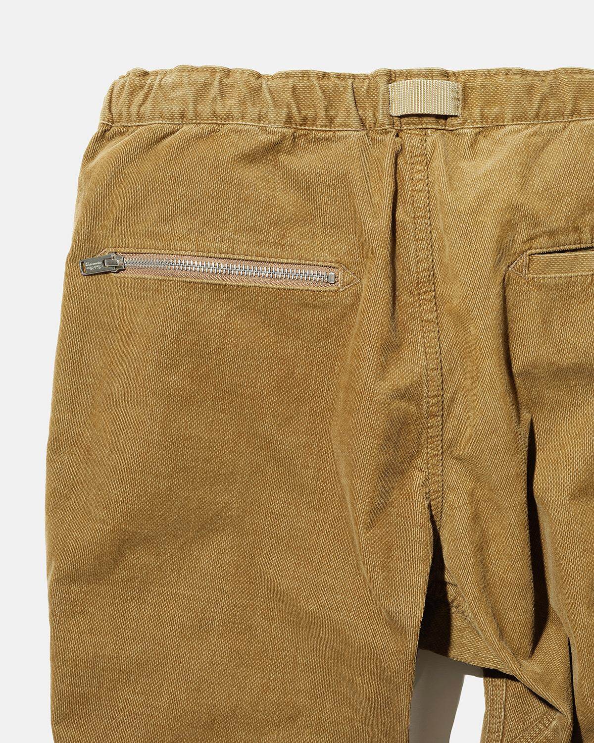 アンダーカバー×グラミチ×ノンネイティブのクライマーパンツ、“まるでベロア”な上質コーデュロイ｜写真3