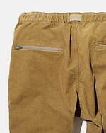 アンダーカバー×グラミチ×ノンネイティブのクライマーパンツ、“まるでベロア”な上質コーデュロイ｜写真3