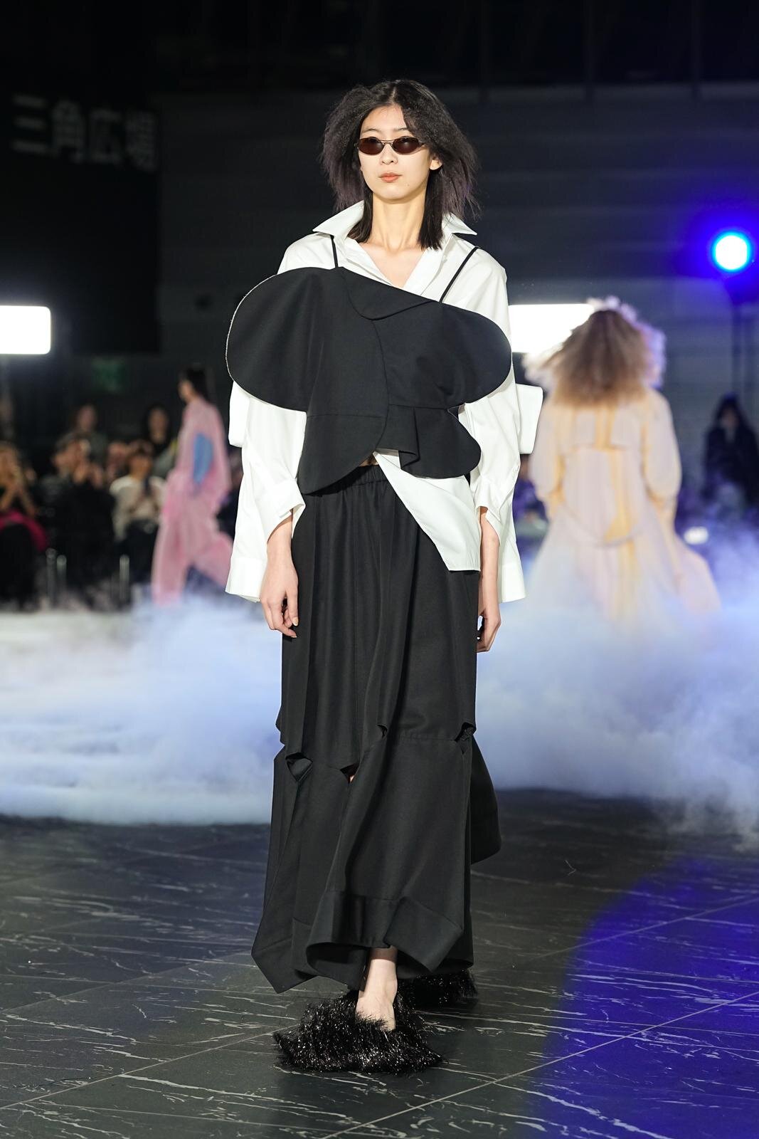 エンフォルド(ENFÖLD) 2026年春夏ウィメンズコレクション  - 写真27