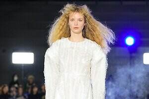 エンフォルド 2026年春夏コレクション - “理想の惑星”で共鳴する未知