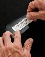 メゾン マルジェラ“立体メタリック”刺繍の「タビ」シューズ、8,000以上のビーズやスパンコールで｜写真3