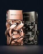 マイケル・コース25年冬フレグランス、“チェーンボトル入り”ローズやハーブの香り｜写真1