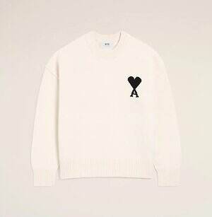 アミ パリス“パステルブルー＆ピンク”のハートロゴ入りマフラー、ふんわりアルパカニットも｜写真10