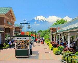 全国プレミアム・アウトレットで冬物先取りセール＆ブラックフライデー、最大70～80％オフ｜写真6