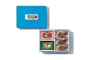 ルル メリー25年クリスマス、フラワー型焼き菓子＆ショコラサブレのスイーツ缶やリース風ショコラ｜写真2