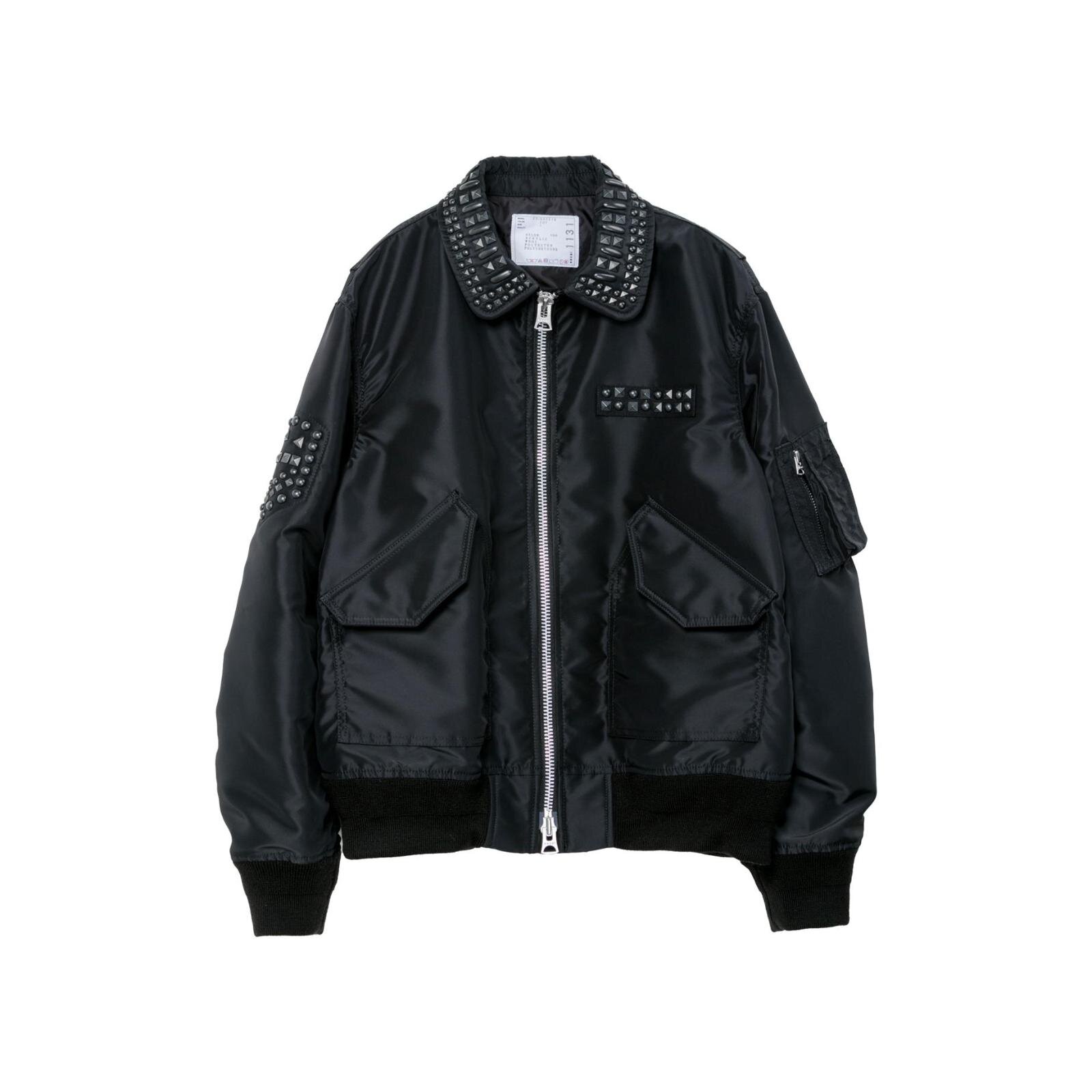 sacaiのクリスマス、スタッズ光るレザージャケットやカラフル生地を編み込んだクロシェバッグ｜写真33