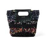 sacaiのクリスマス、スタッズ光るレザージャケットやカラフル生地を編み込んだクロシェバッグ｜写真25