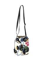 sacaiのクリスマス、スタッズ光るレザージャケットやカラフル生地を編み込んだクロシェバッグ｜写真36