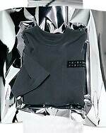 sacaiのクリスマス、スタッズ光るレザージャケットやカラフル生地を編み込んだクロシェバッグ｜写真5