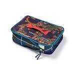 sacaiのクリスマス、スタッズ光るレザージャケットやカラフル生地を編み込んだクロシェバッグ｜写真19