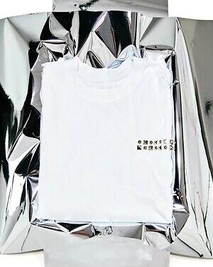 sacaiのクリスマス、スタッズ光るレザージャケットやカラフル生地を編み込んだクロシェバッグ｜写真6