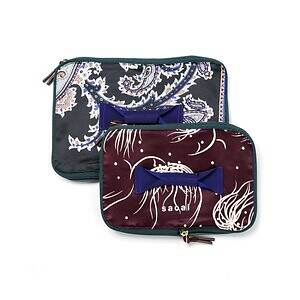 sacaiのクリスマス、スタッズ光るレザージャケットやカラフル生地を編み込んだクロシェバッグ｜写真24