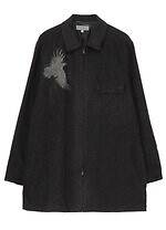 ヨウジヤマモト“翼を広げるカラス”プリントのウールコート＆手描きデッサンの刺繍ジャケット｜写真18