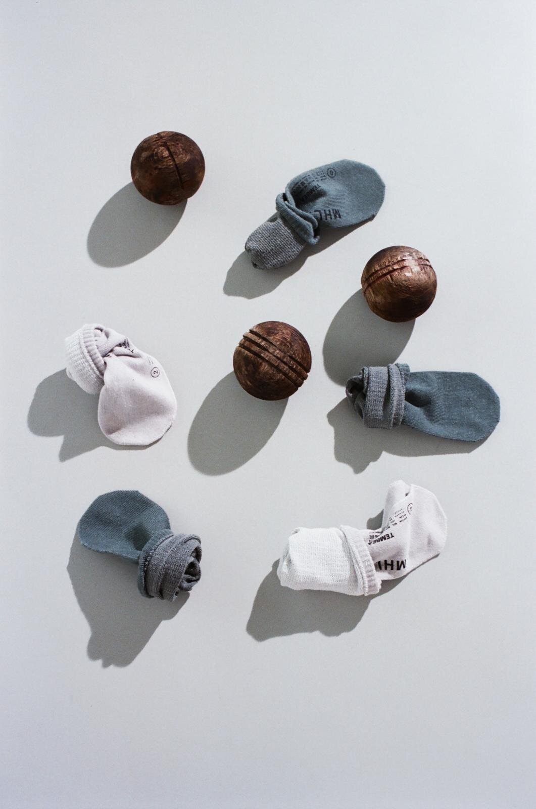 テンベア×MHL.“経年変化を楽しむ”キャンバスバッグ、2WAYショルダートートなど｜写真7