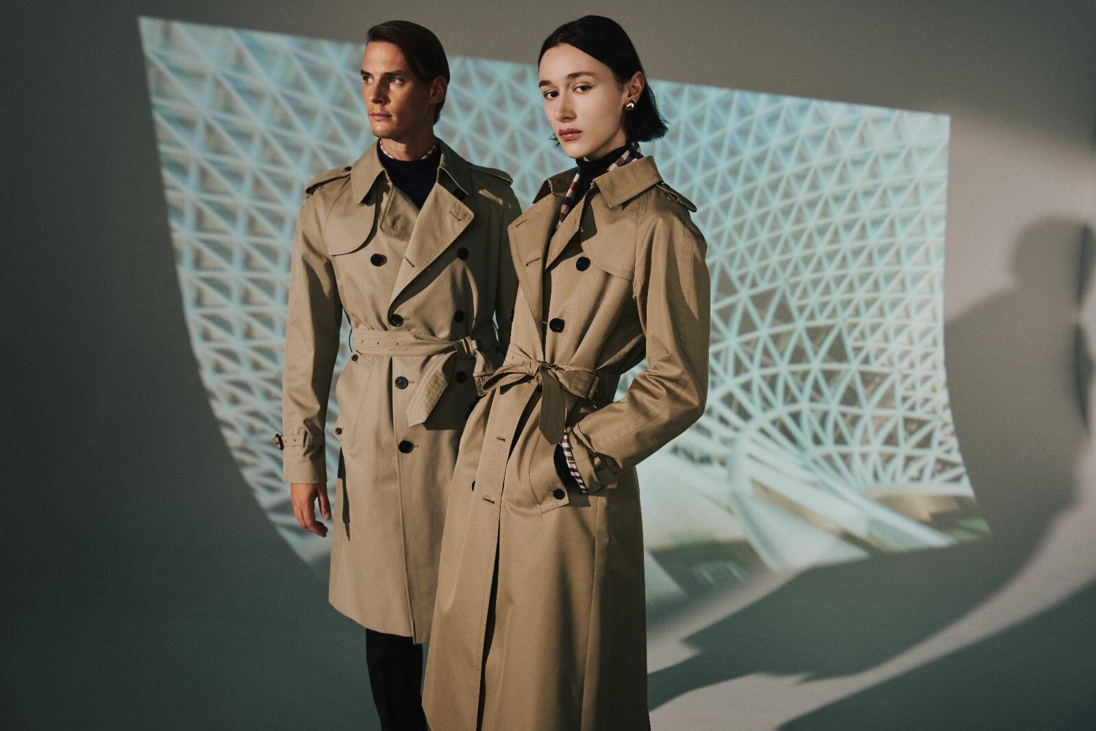 アクアスキュータム 2025-26年秋冬コレクション