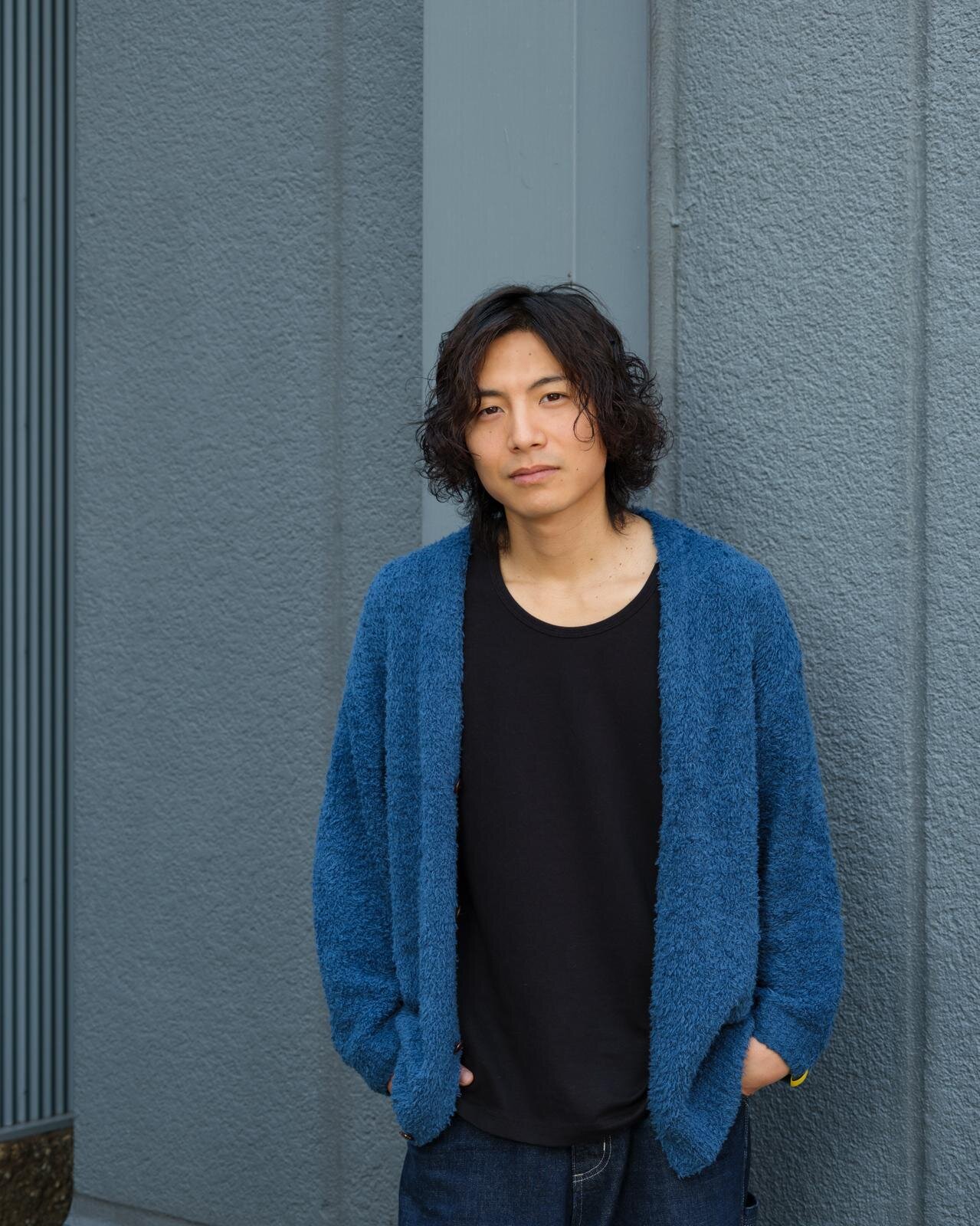 舞台『Too Young』新宿歌舞伎町での群像劇、調査員宮﨑秋人＆“界隈”の顔役綱啓永にインタビュー｜写真8