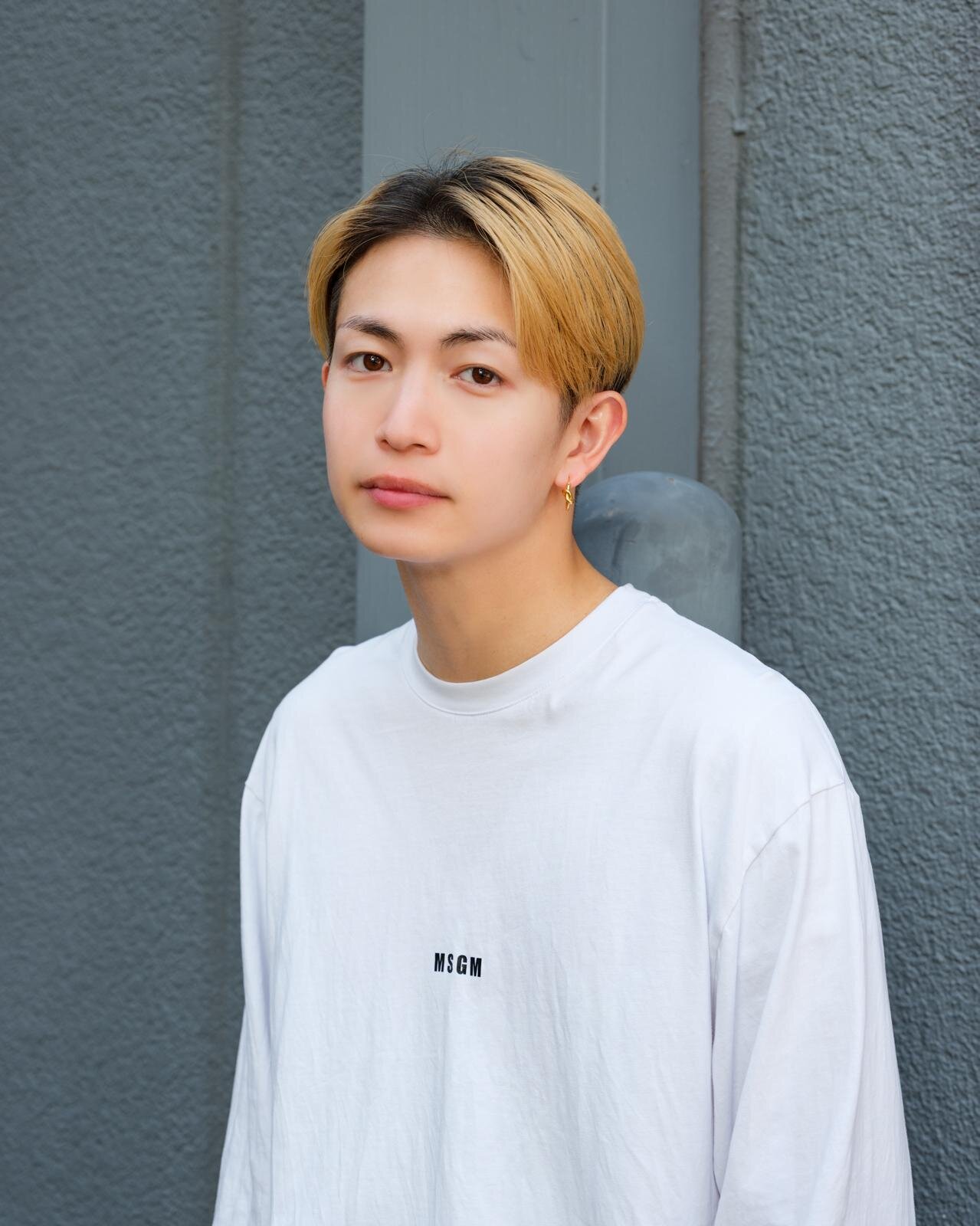 舞台『Too Young』新宿歌舞伎町での群像劇、調査員宮﨑秋人＆“界隈”の顔役綱啓永にインタビュー｜写真13