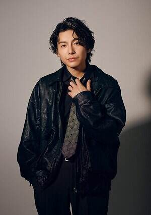 舞台『Too Young』新宿歌舞伎町で起こる群像劇、興信所調査員に宮﨑秋人＆“界隈”の顔役に綱啓永｜写真2