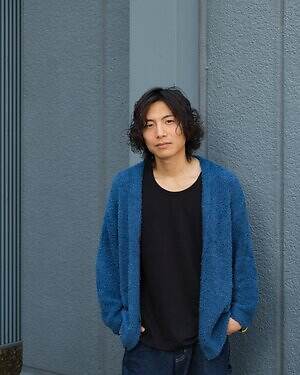 舞台『Too Young』新宿歌舞伎町での群像劇、調査員宮﨑秋人＆“界隈”の顔役綱啓永にインタビュー｜写真8