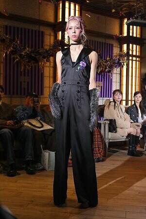 アナ スイ(ANNA SUI) 2025-26年秋冬ウィメンズコレクション  - 写真6