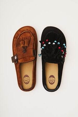 シャカの6WAYモカシン風シューズ、タッセル・ビーズ付きフリンジ・踵ストラップを自由に着脱｜写真12