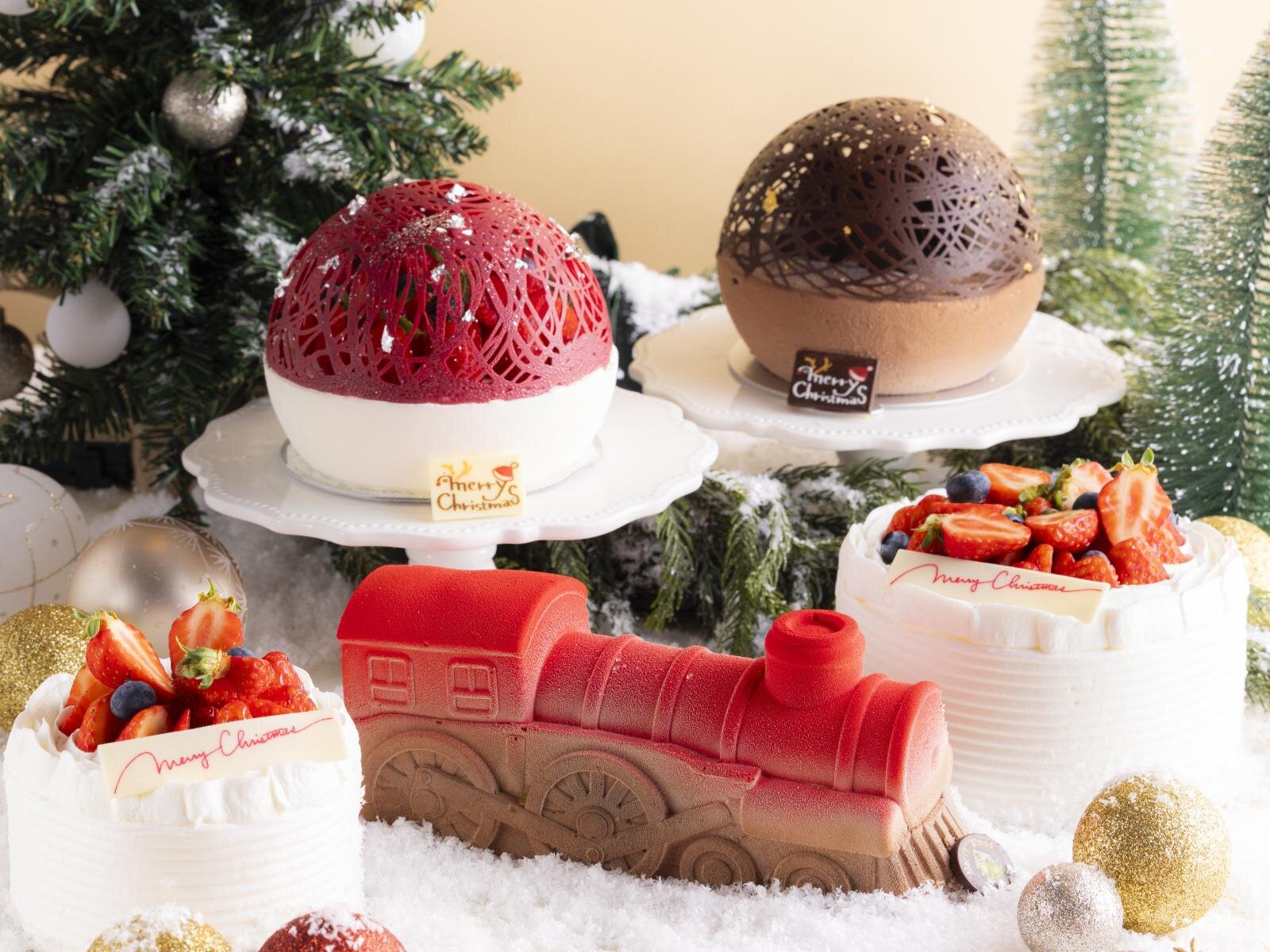 ヒルトン京都25年クリスマス、“まるでスノードーム”なオーナメント型ショート＆トレインケーキ｜写真1