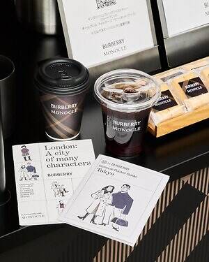 バーバリー×英国雑誌「モノクル」イベント、チェック柄カップで無料ドリンク＆ガイドブックの配布も｜写真1