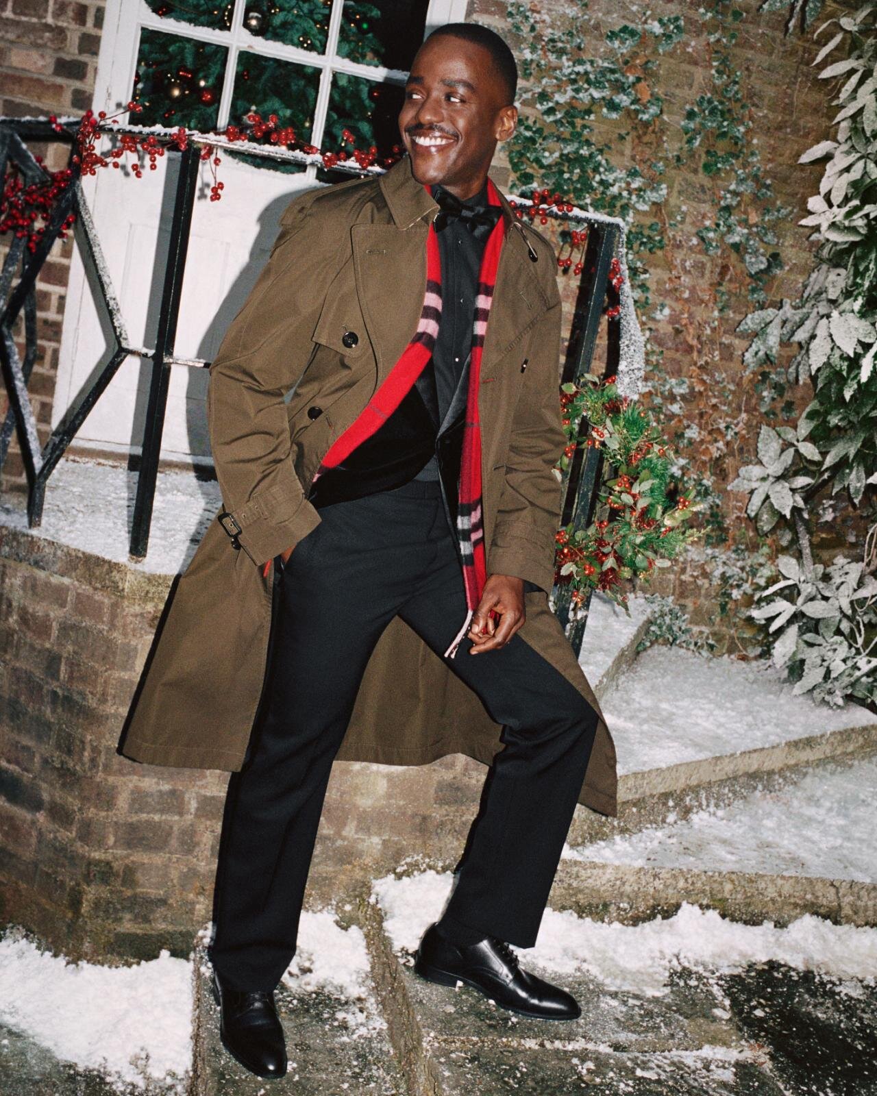 バーバリー“チェック柄”カシミヤマフラー、ふんわりアルパカウールブレンドのストールも｜写真13