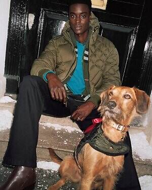 バーバリー“チェック柄”カシミヤマフラー、ふんわりアルパカウールブレンドのストールも｜写真29