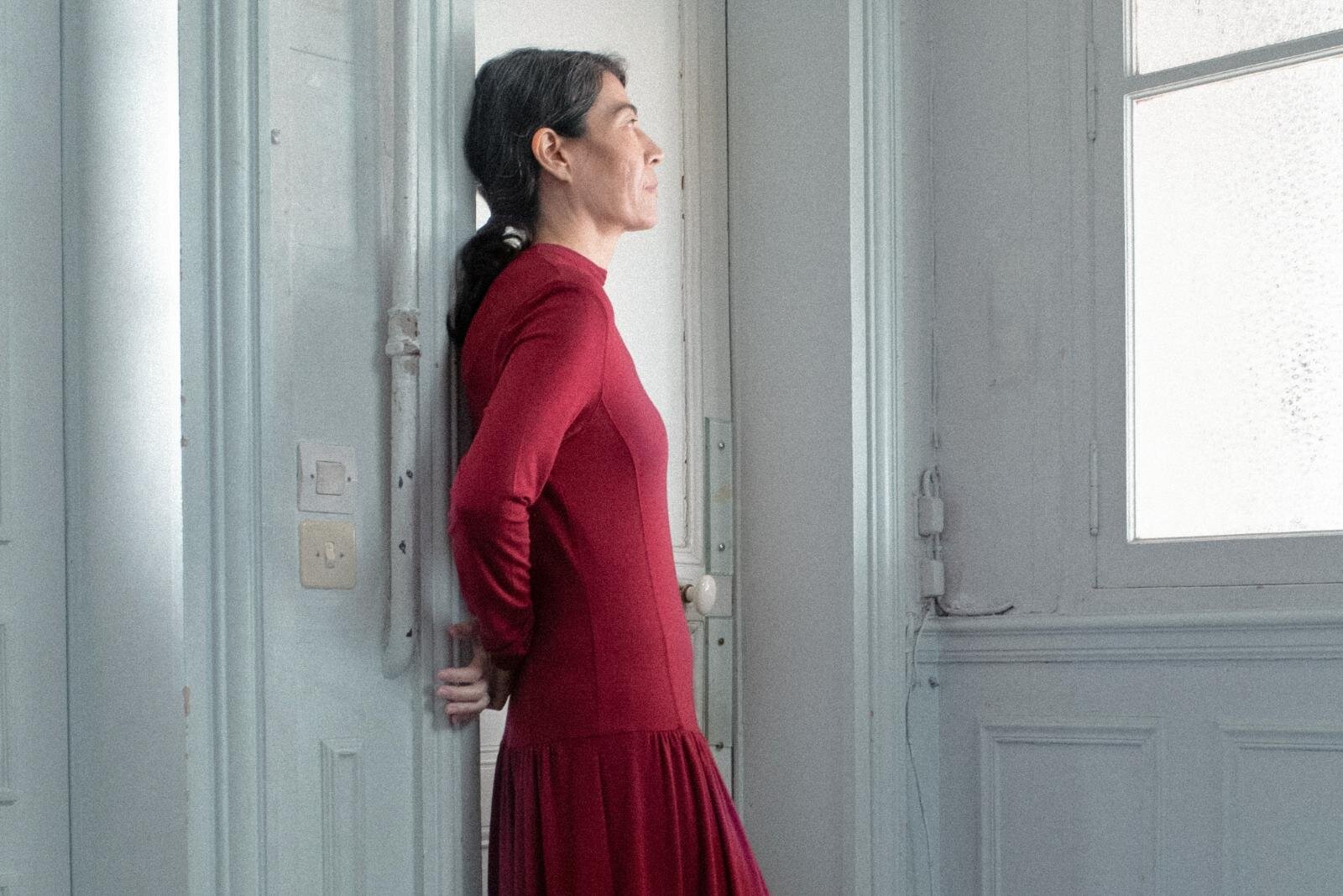 アモーメントが東京・表参道に初グローバルフラッグシップストア、フルコレクションを展開