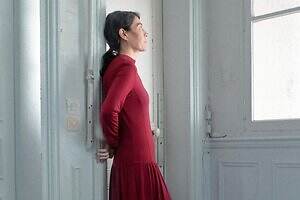 アモーメントが東京・表参道に初グローバルフラッグシップストア、フルコレクションを展開