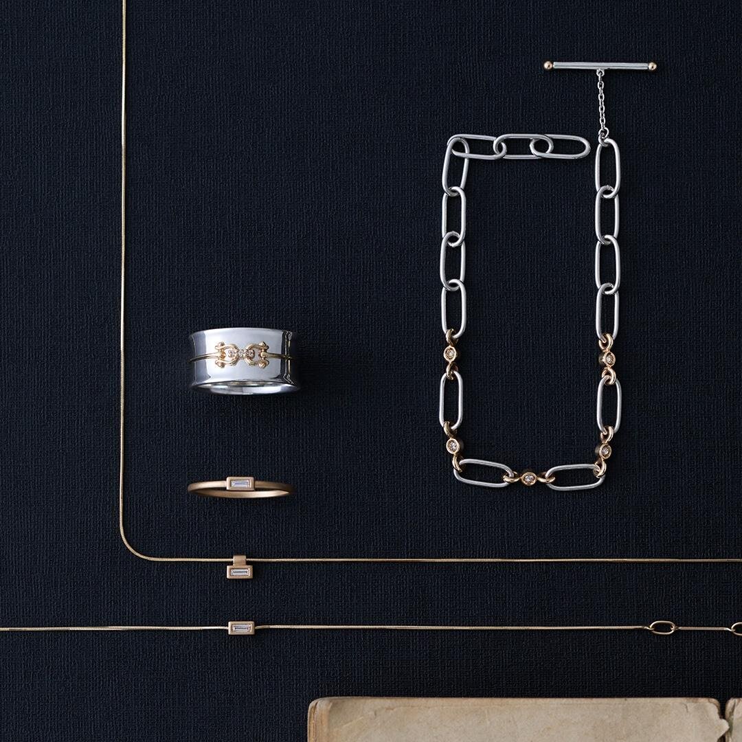 アガットのダイヤモンドジュエリー、透かし模様のネックレスや"植物＆月"モチーフのピアス｜写真4