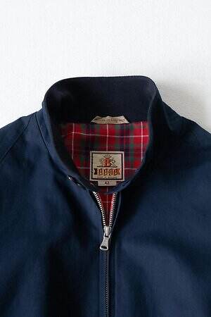 トリッカーズの“刺繍ベルベット”シューズやクロケット＆ジョーンズの菱形ローファー、シップスで｜写真15