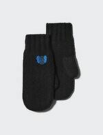 ユニクロ×KAWSニットウェア、カシミヤセーターや“XX刺繍”のヒートテックニットマフラー｜写真24