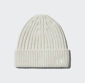 ユニクロ×KAWSニットウェア、カシミヤセーターや“XX刺繍”のヒートテックニットマフラー｜写真15