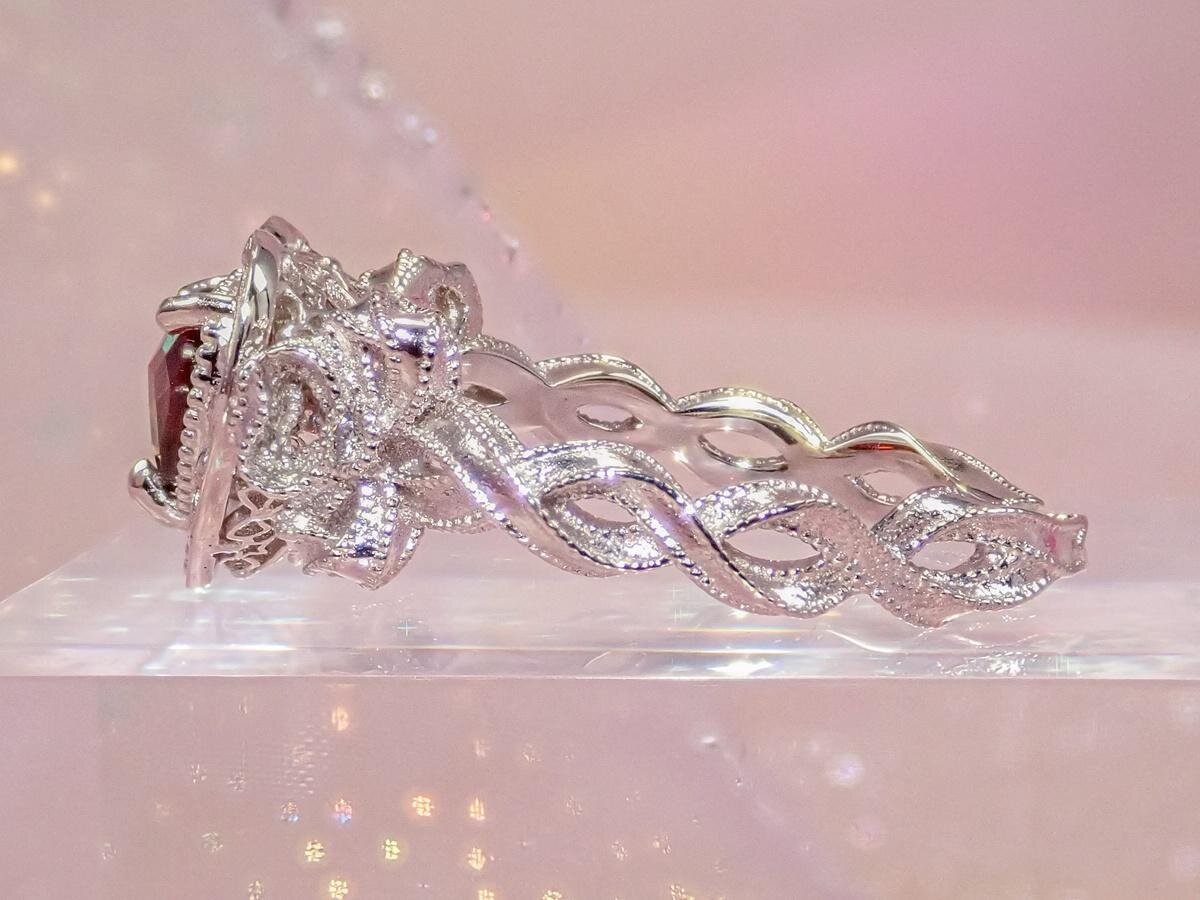 大人のセボンスター“本物の宝石”ジュエリー、ハート×鍵ペンダントがカプセルトイで - カラッツから｜写真9