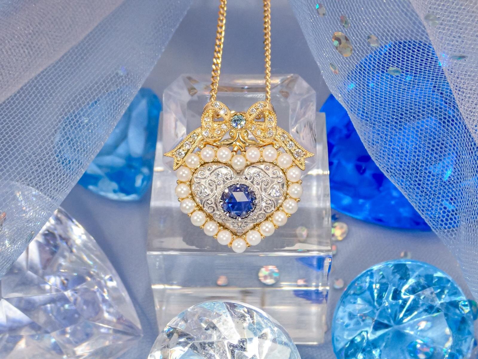 「チャーミープレミアムモデル＜ロイヤルブルーサファイア＞」1,580,000円(1点限定)