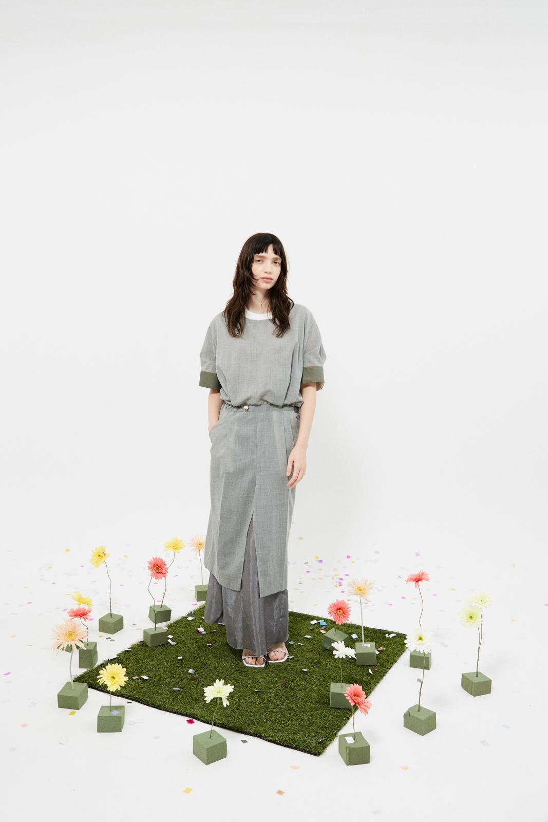 マルプラ 2026年春夏｜female Tシャツ