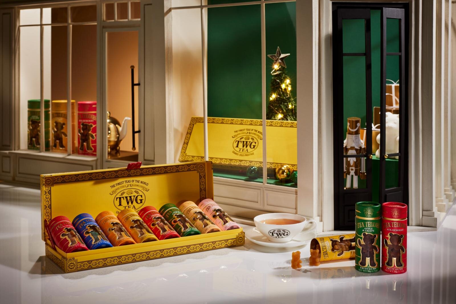 TWG Teaの25年クリスマス、“テディベア型”フルーツグミ＆限定ティー入りアドベントカレンダー