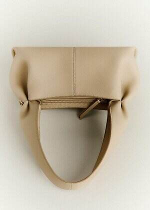 ポレーヌのアイコンバッグ「ヌメロ・ヌフ」から初のショルダータイプ、曲線フォルム×上質レザー｜写真14