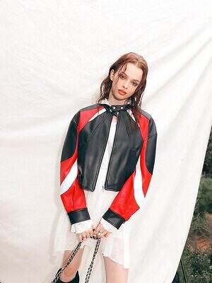 エヴリス(EVRIS) 2026年春夏ウィメンズコレクション  - 写真8