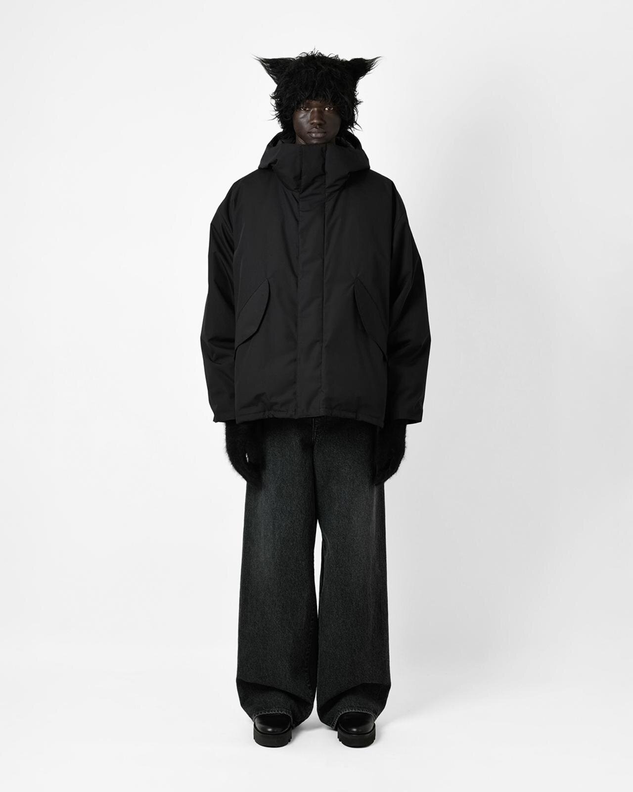 ラッド ミュージシャン×ザンターの超軽量ダウンジャケット、ミニマルなボックスシルエット｜写真2