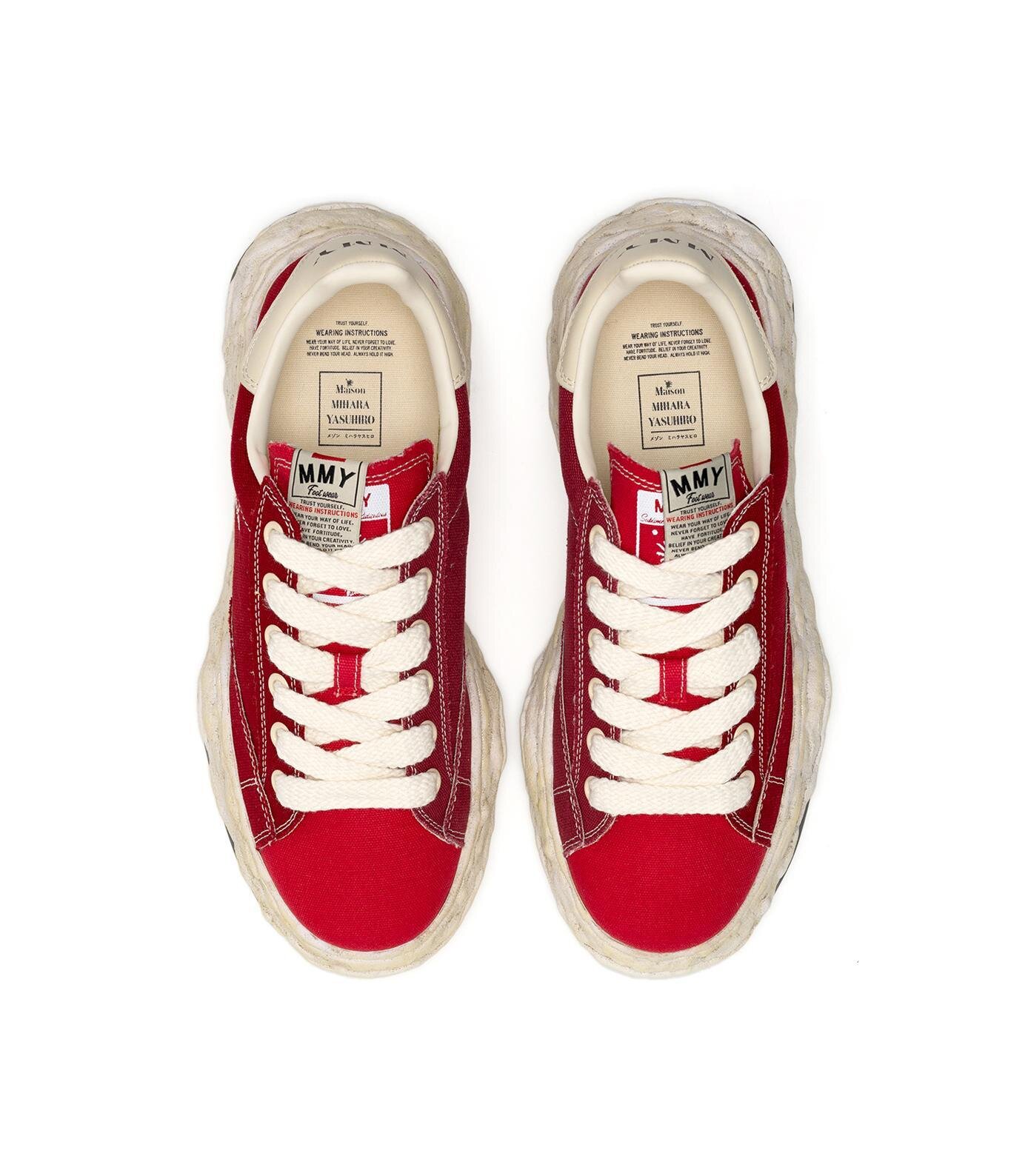 メゾン ミハラヤスヒロ“最大規模”の新旗艦店が神宮前ビルディングに、限定スニーカーも｜写真9