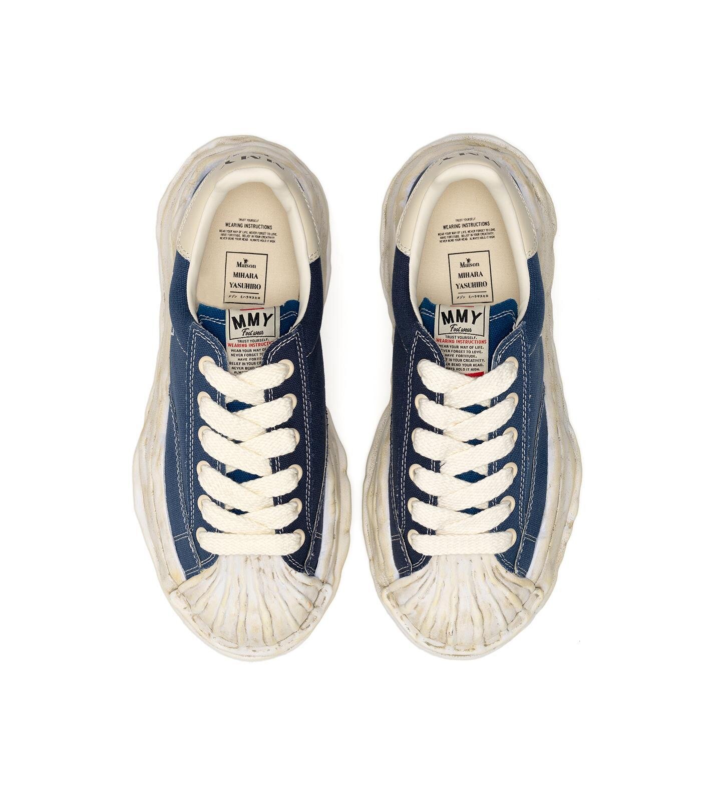 メゾン ミハラヤスヒロ“最大規模”の新旗艦店が神宮前ビルディングに、限定スニーカーも｜写真3