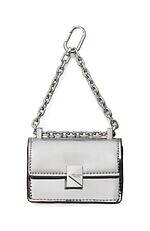 ケイト・スペードの25年クリスマス、“スタッズ”煌めくバケットバッグ＆羊のもこもこバッグチャーム｜写真8