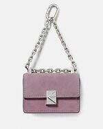 ケイト・スペードの25年クリスマス、“スタッズ”煌めくバケットバッグ＆羊のもこもこバッグチャーム｜写真7