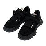 メゾン ミハラヤスヒロ×GDC、“赤い8芒星”刺繍のスニーカー＆熊と鷹のサテンブルゾン｜写真1