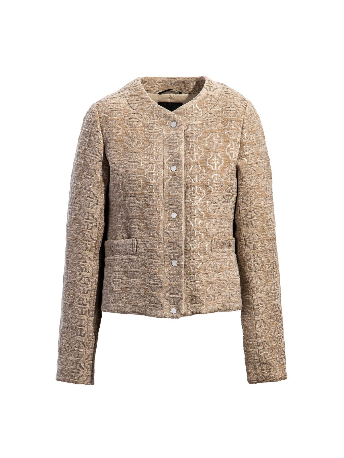 チアラ 605,000円