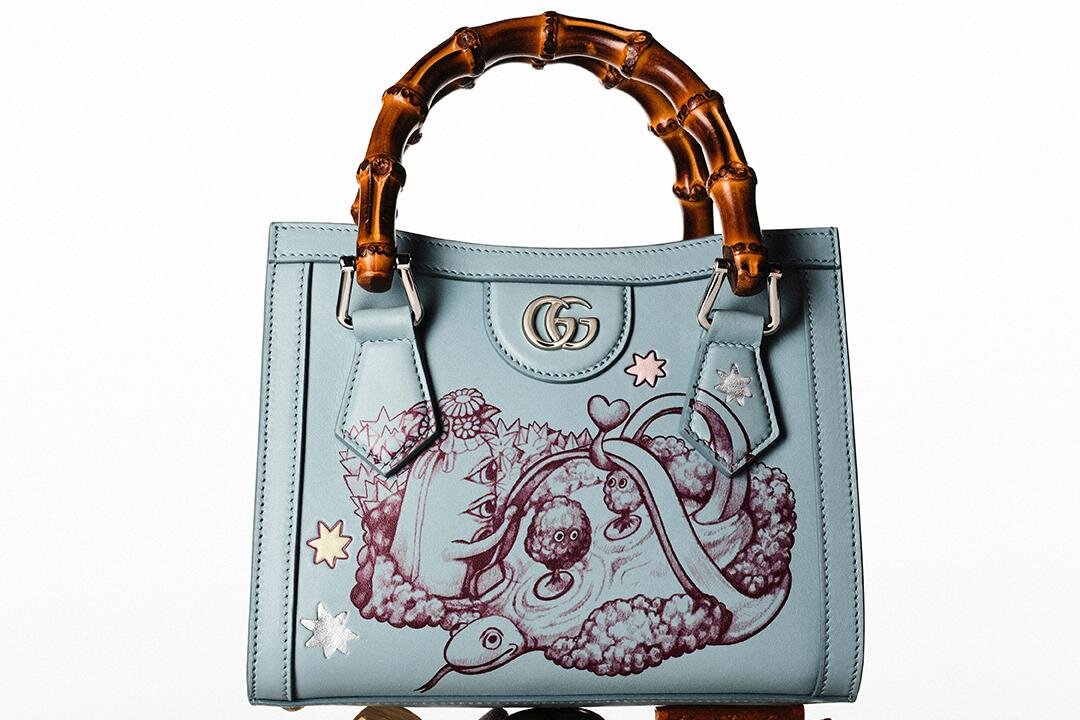 ウォレット(財布)｜グッチ、ヒグチユウコが描く“魔法の森”ハンドバッグ＆ドレス姿の猫キーチェーン